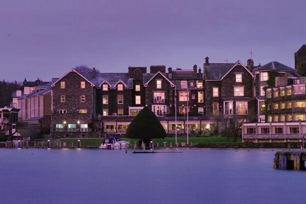 0 Old-England-ExteriorJPG-3205351256